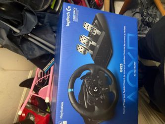 Logitech G923 Racing Wheel and Pedals for PS4