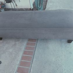 Ottoman & Storage (Large)