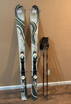 K2 Tough Luv Women’s Snow Skies 156cm w/ Ski Poles
