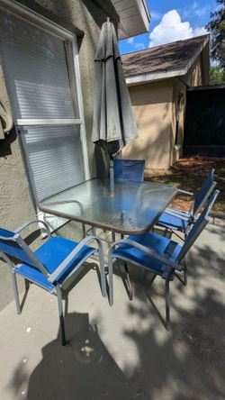 Patio set