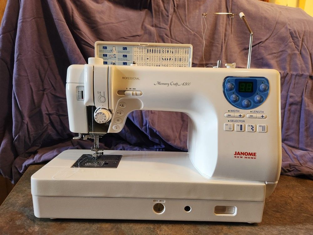 Sewing Machine Janome Memory craft 6300 Professional Mod# MC6300P