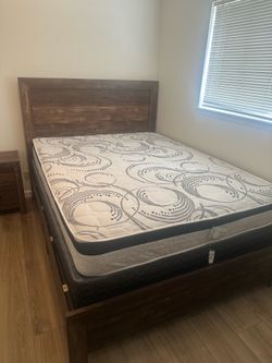 Bedroom set