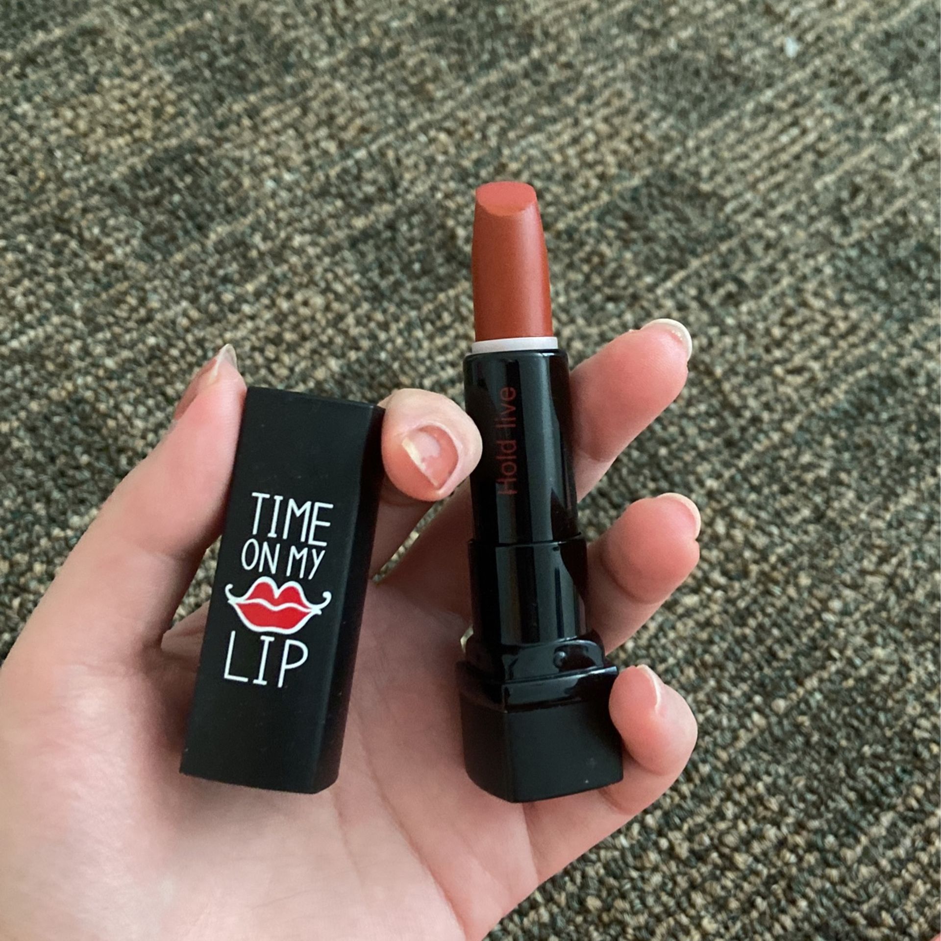 Holdlive Lipstick