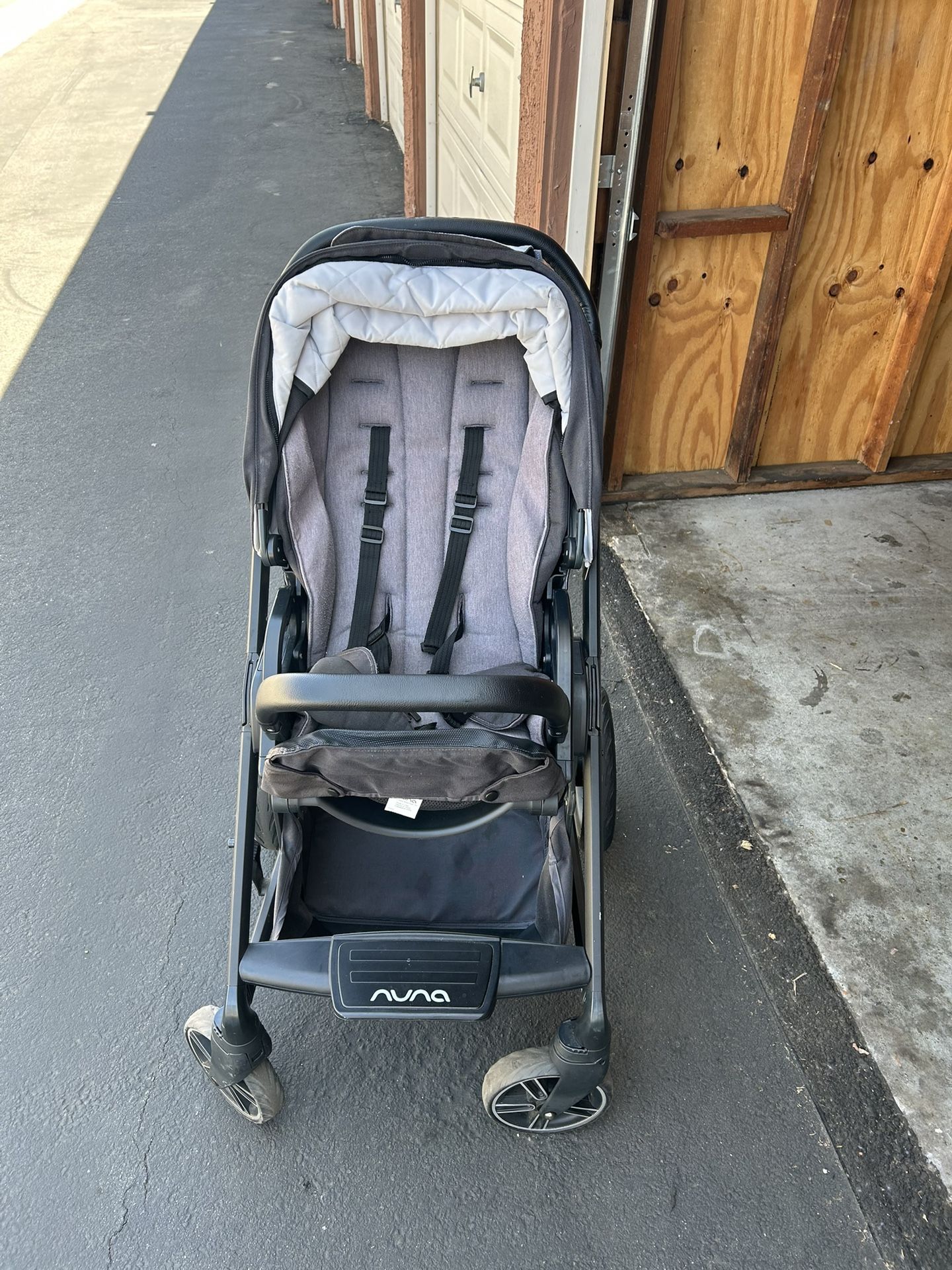 Nuna Single Stroller