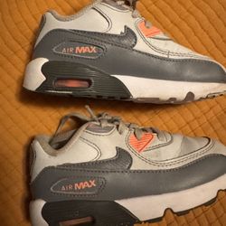 Toddler Size 9 Nike Air Max