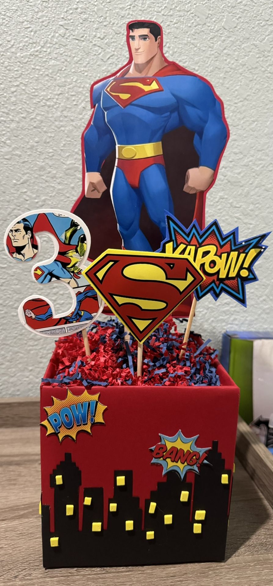 Superman Party Centerpieces