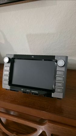 Toyota Tundra JBL Car Stereo Head Unit with Touchscreen