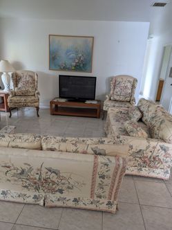 FREE Living room  furniture