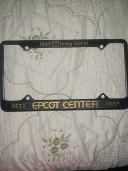 New Vintage Walt Disney world Epcot license plate Frames