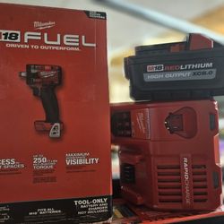 M18 ½ Compact Impact Wrench With A 8.0 Battery And Charger