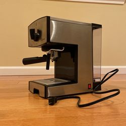 Capresso 117.05 Stainless Steel Pump Espresso and Cappuccino Machine EC50, Black/Stainless