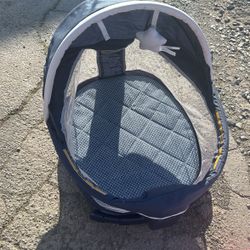 Baby Folding Bed On A Carrying Bag For Easy To Carry Everywhere 