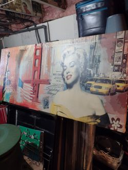 Marilyn Monroe NY Canvas Art