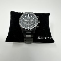 Seiko Essentials Chronograph Tachymeter Black SS Men's Sport Watch SSB415