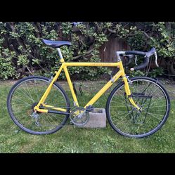 Cannondale ST400 Yellow Touring Bike - Size 56cm