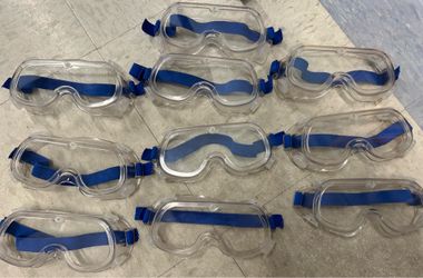 Kid's safety goggles bundle of 10 new