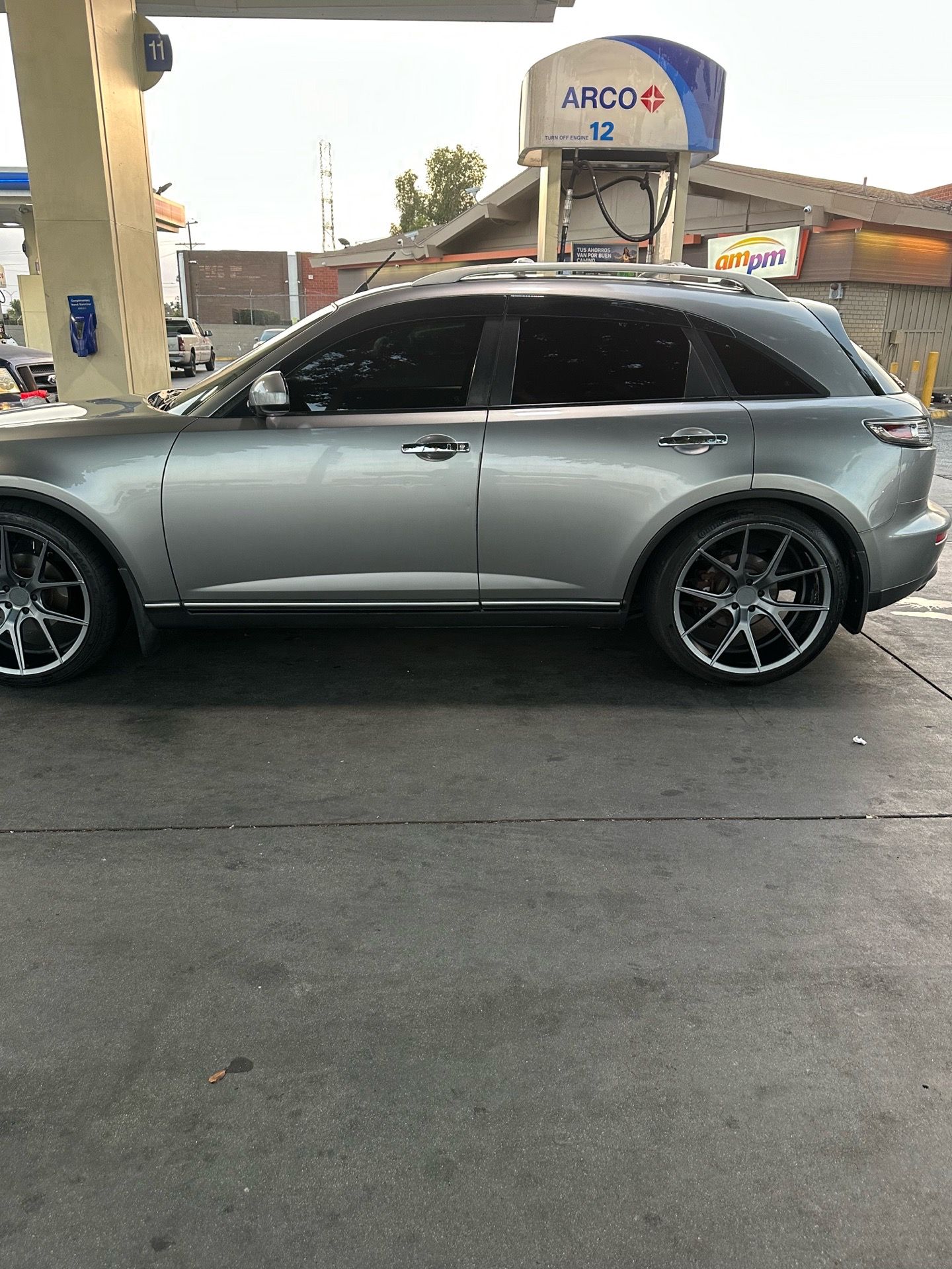 2004 Infiniti Fx45