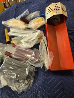 Wine bottle heat shrink tool