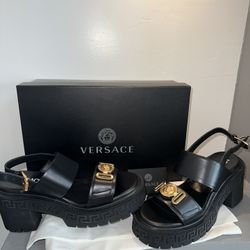 Authentic New Versace Sandals Pump Heel Wedge Platform Shoes Designer Gucci Louis Black Gold Medusa 