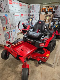 New Toro TimeCutter® Max Zero Turn Mower 54"
Model: 77504 
Demo unit 
$3499
