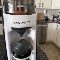 Baby Brezza Formula Maker 