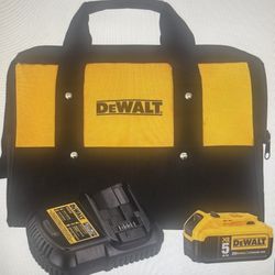 DeWalt 20V Max 5ah Lithium Ion Battery And Charger Kit With Bag (DCB205CK)