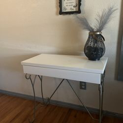 Home Collection Malloy Mid-Century Modern Vanity/Desk