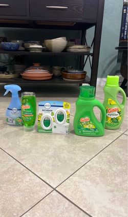 Gain, Febreze Bathroom Small Spaces 2 Pack, Febreze Fabric