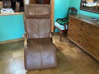 Human touch zero gravity chair