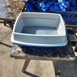 Cat Litter Box. Great Shape.