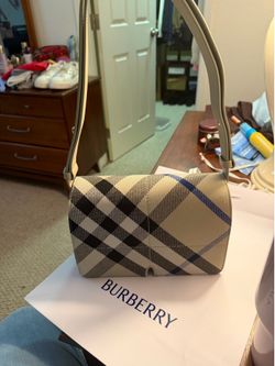 Burberry Purse
