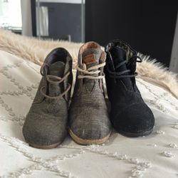 Tom’s Wedges Size 7