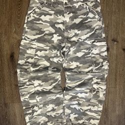 BAGGY GREY CAMO JEANS