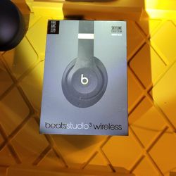 Beats Studio3 Box Only