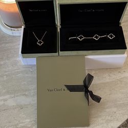 Van cleef & Arpels Set