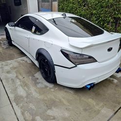 2013 Hyundai Genesis Coupe