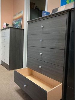 Dresser 5 drawers
