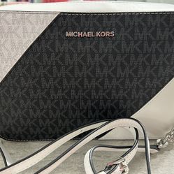 Authentic Michael Kors Purse