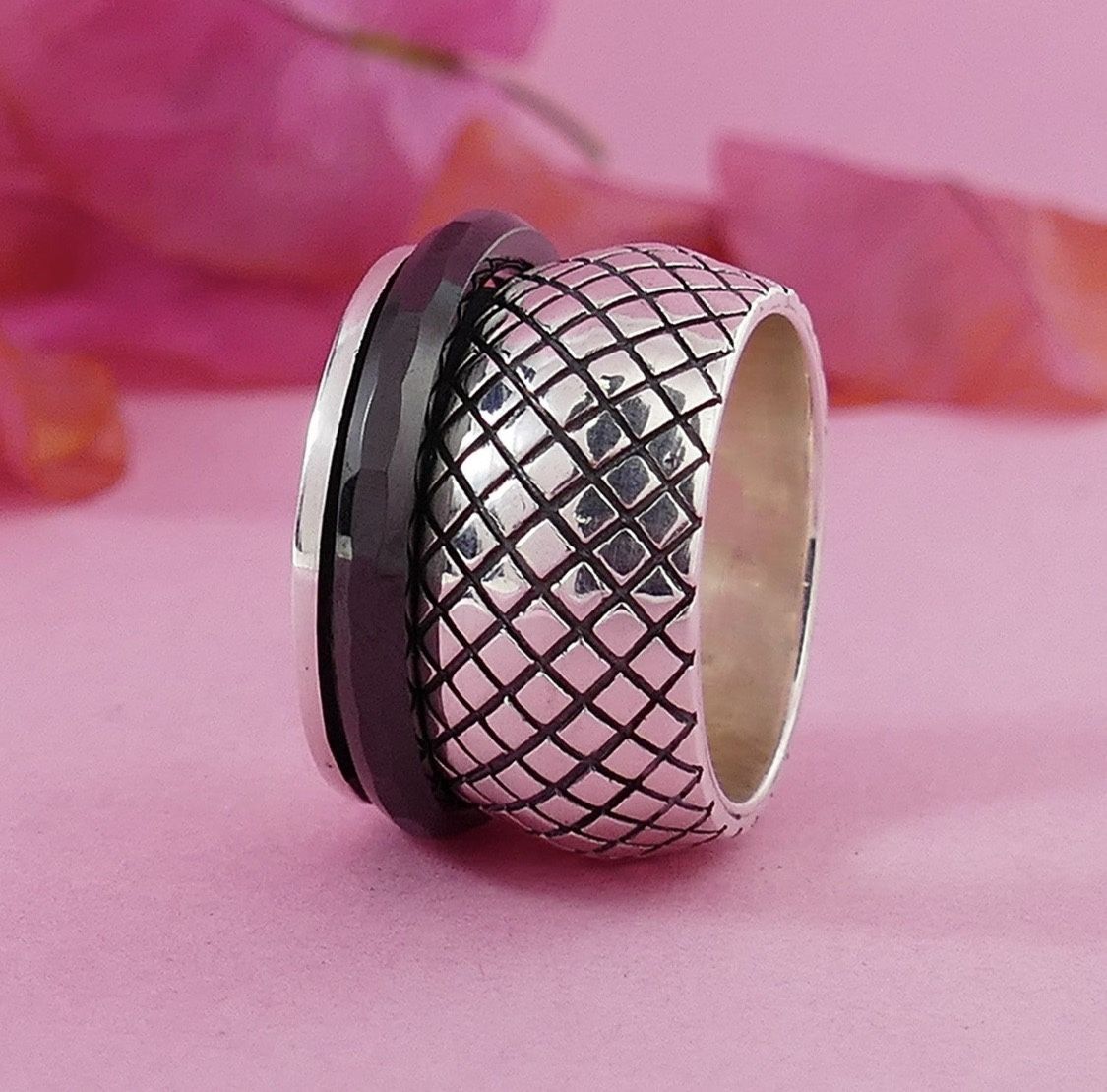 Spira Handmade Black Ceramic 925 Sterling Silver Spinner Ring