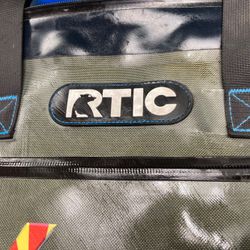 Rtic Soft cooler 