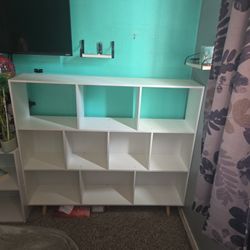 Bookshelf 