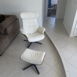 White Chair Reclining 