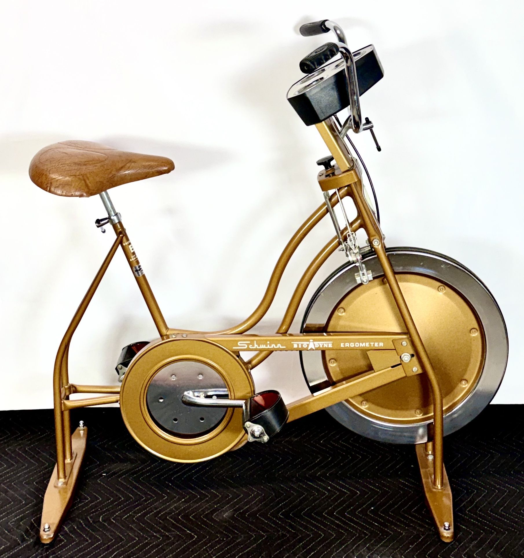 RARE 1970s Schwinn Bio Dyne Ergometer Exerciser Bicycle Working Gauges & MINT