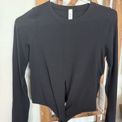 Lululemon Time to Restore Long Sleeve Size 2 New With Tag