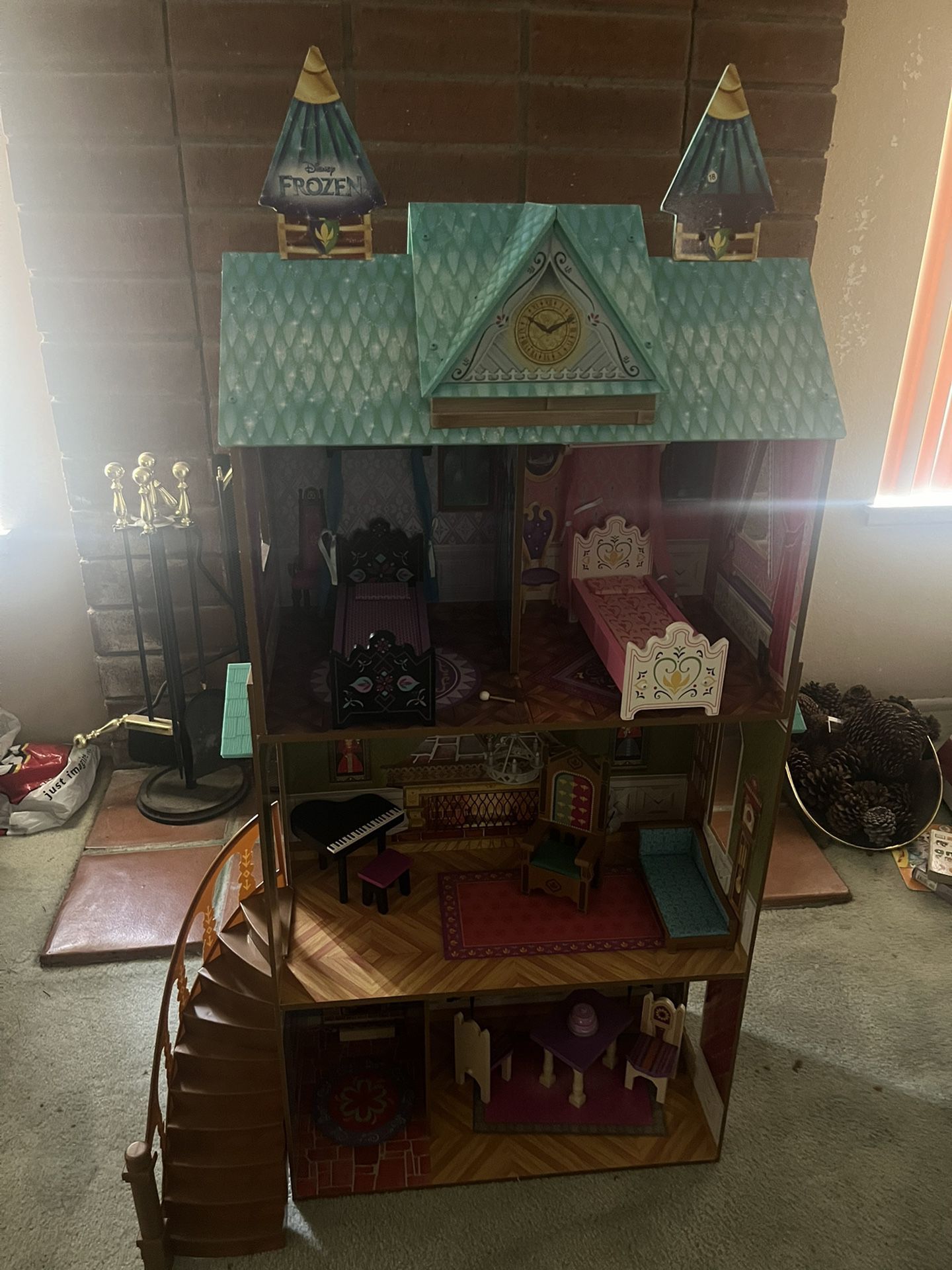 Disney Frozen Barbie Size Dollhouse (4ft Tall)