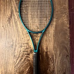 Tennis Racket
