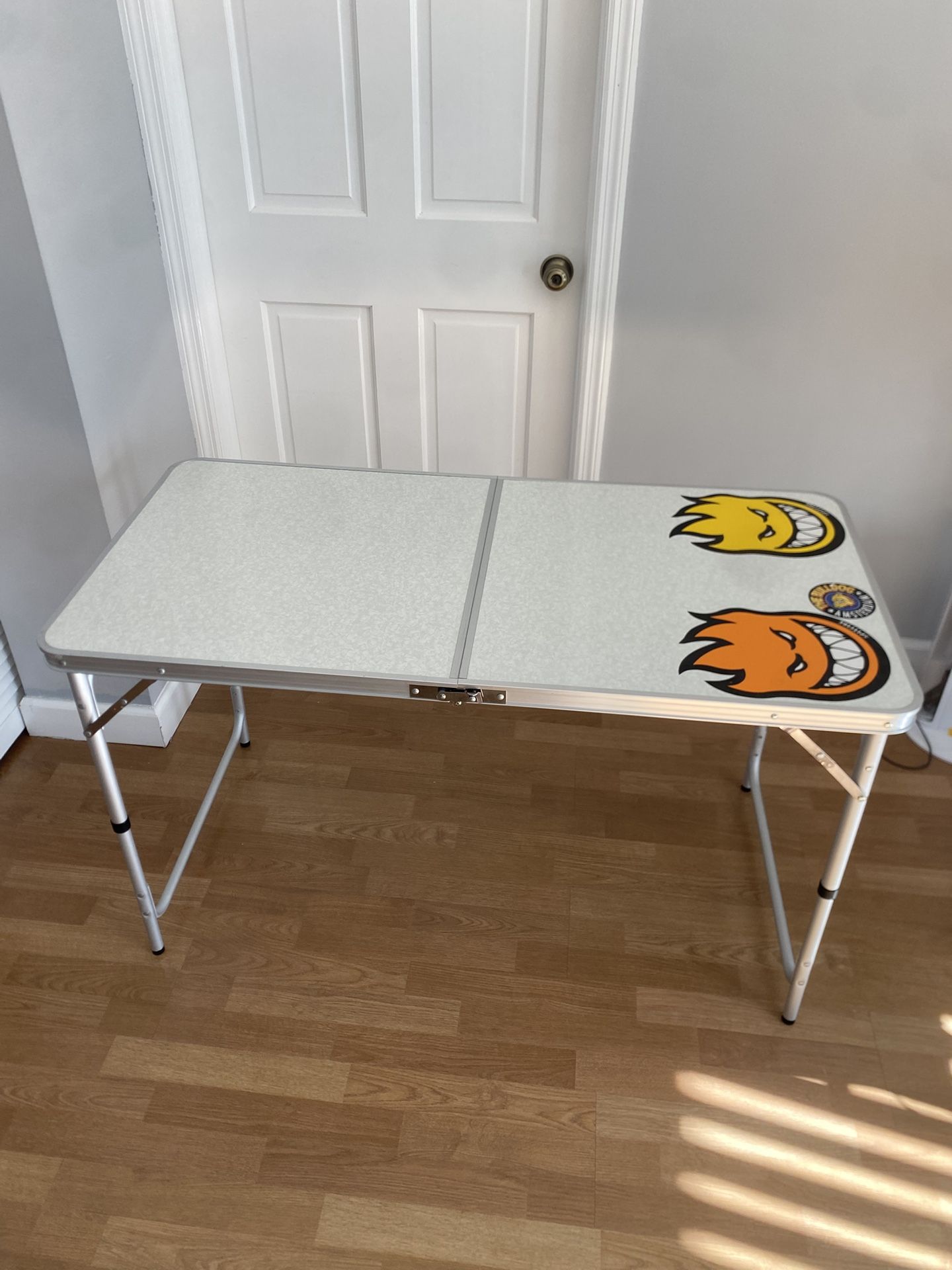 Folding Table