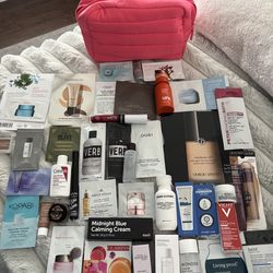 NEW 40 PIECE BEAUTY BUNDLE IN ZIPPERED MAKEUP BAG MAKEUP SKINCARE HAIRCARE $25 for all!!