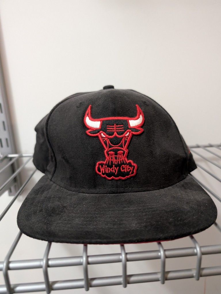 Bulls Hat