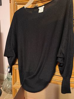 Woman’s Knit Top